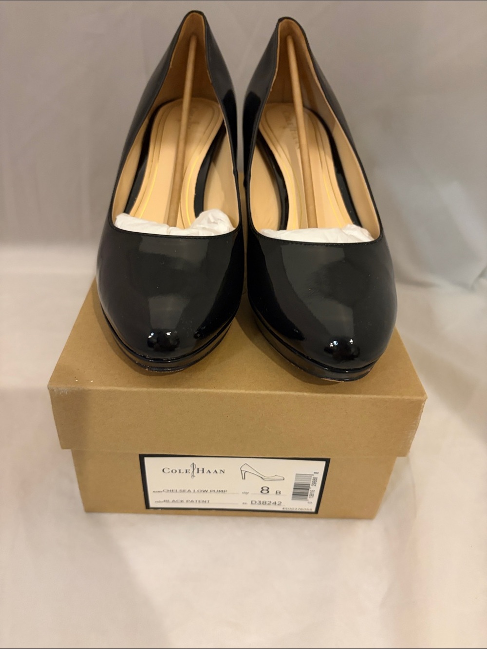 Cole Haan Black Patent Leather Round-Toe Chelsea Low Pump